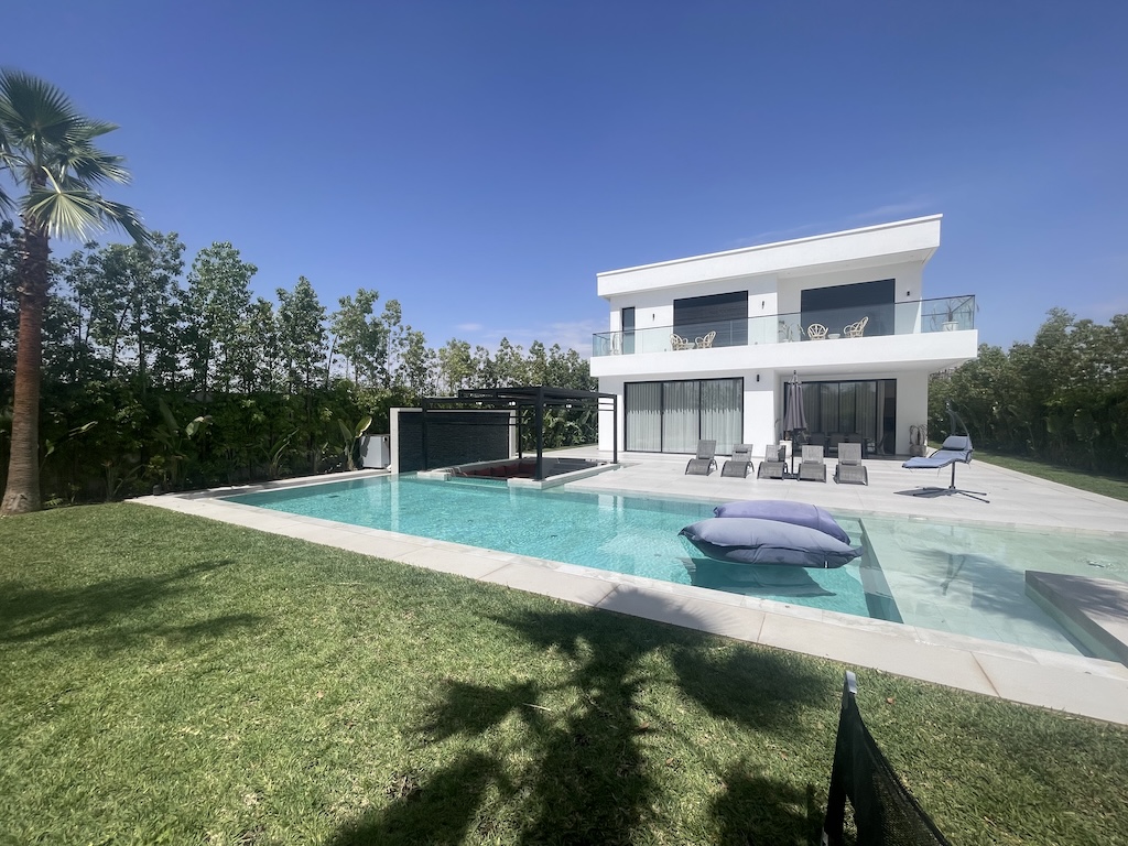 JARDIN PISCINE